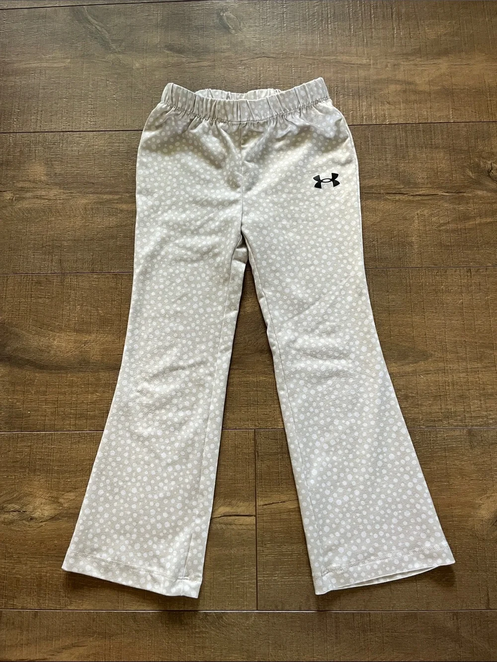 Under Armour Polka Dot Tracksuit with Black Logos size 5